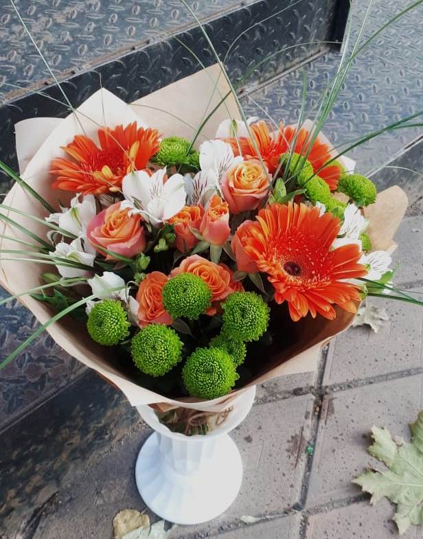 Букет цветов из: Герберы, Хризантемы, Альстромерии и Розы в городе Грязи