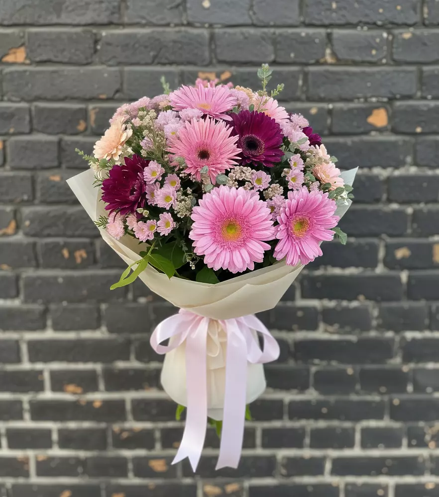 Букет цветов из: Герберы и Хризантемы в городе Грязи
