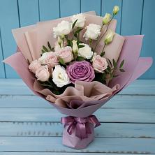 Букет цветов из:  Розы и Лизиантусы в городе Грязи