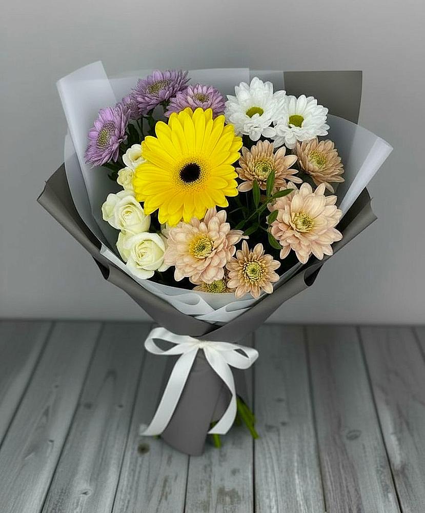 Букет цветов из: Розы, Герберы и Хризантемы в городе Грязи