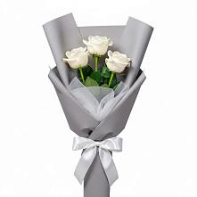 Букет 3 белые розы #REPLACE_PRED# городе Грязи