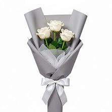 Букет 3 белые розы в городе Грязи