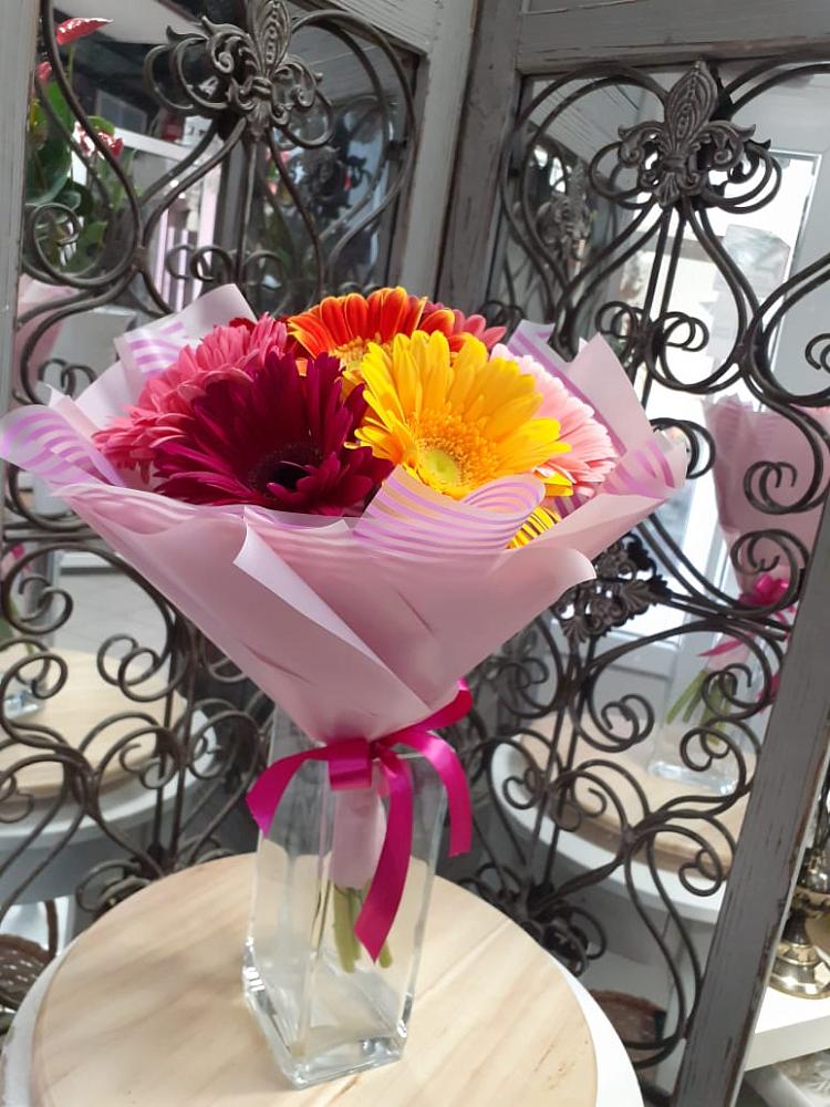 Букет цветов из: Герберы в городе Грязи