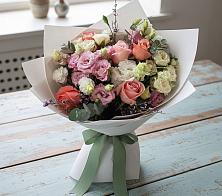 Букет цветов из:  Розы, Лизиантусы и Гвоздики #REPLACE_PRED# городе Грязи