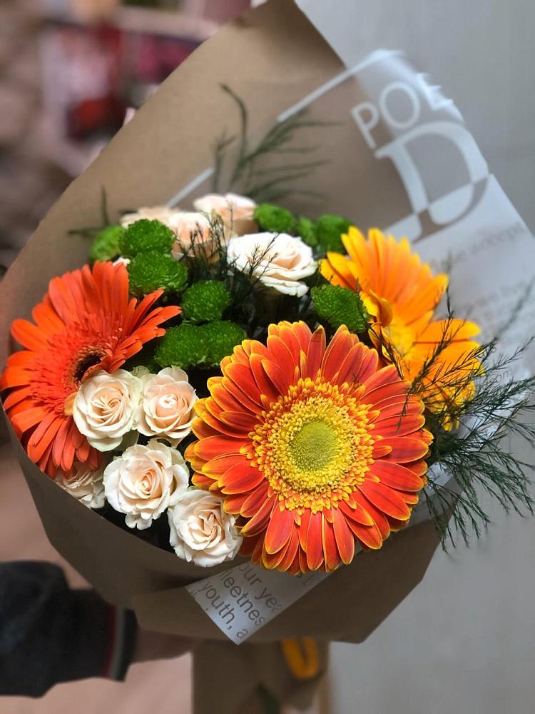Букет цветов из: Герберы, Хризантемы и Розы в городе Грязи