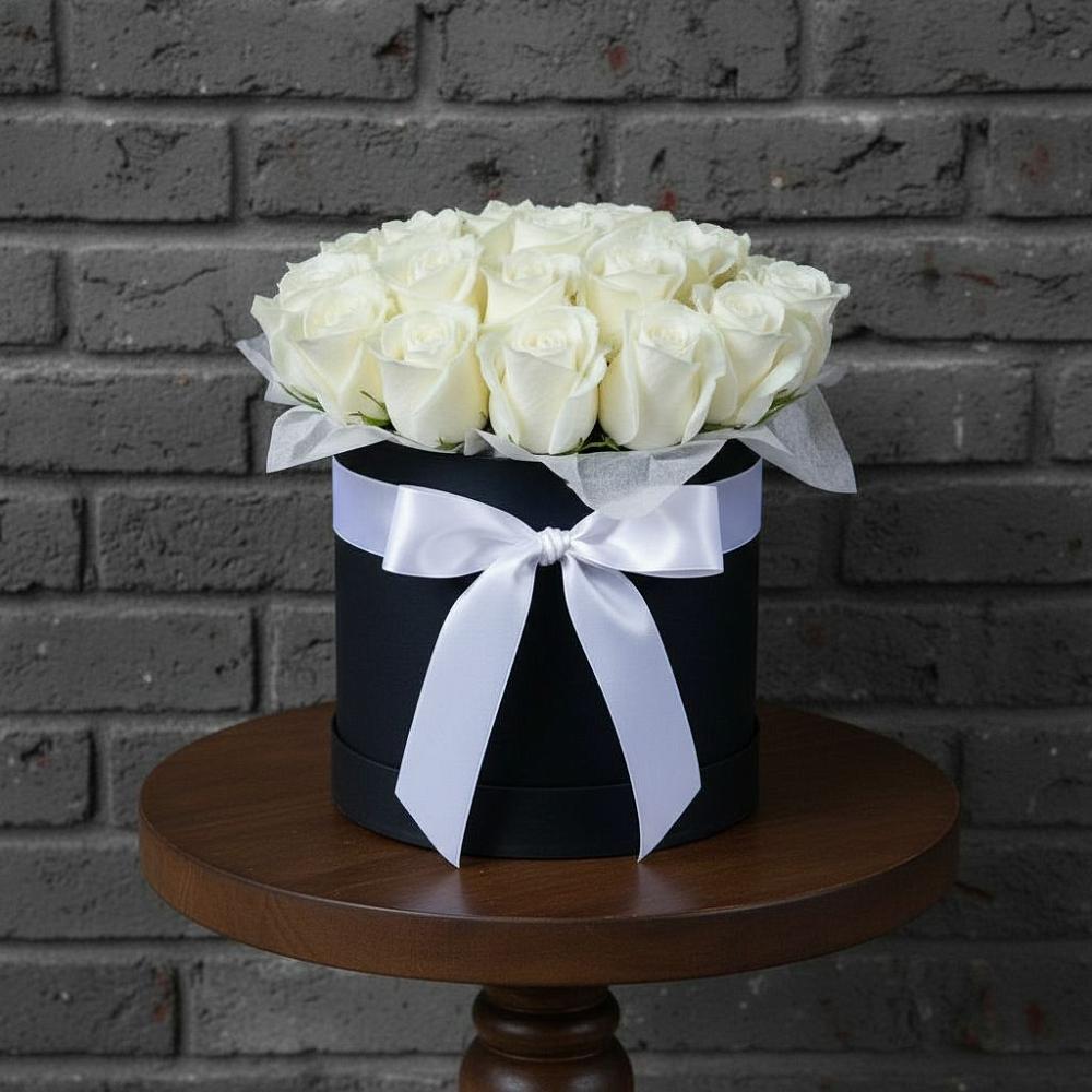 Цветочная композиция из Розы в шляпной коробке в городе Грязи