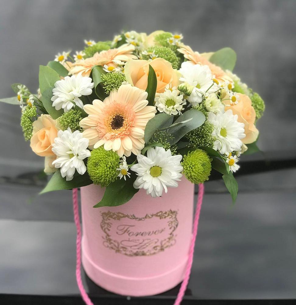 Цветочная композиция из Розы, Герберы и Хризантемы в шляпной коробке в городе Грязи