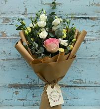Букет цветов из:  Розы и Лизиантусы в городе Грязи
